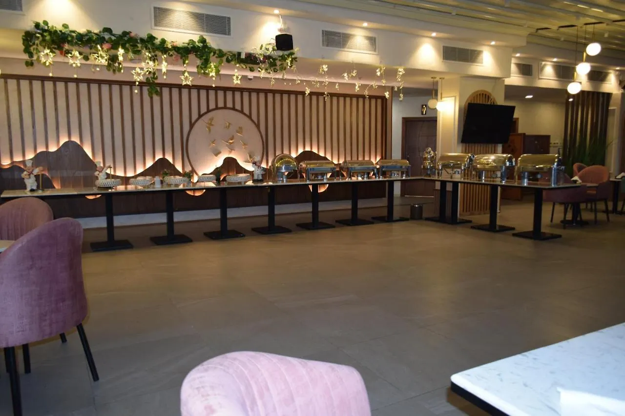 Rose White Hotel Jeddah Saudi Arabia